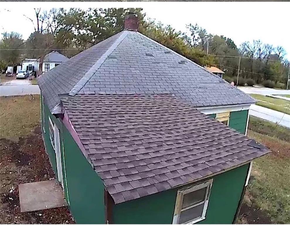 939 S Wyandotte Avenue Property Photo 3