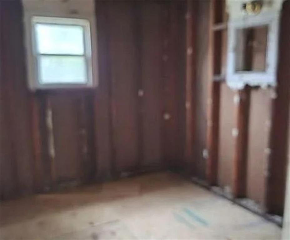 939 S Wyandotte Avenue Property Photo 9