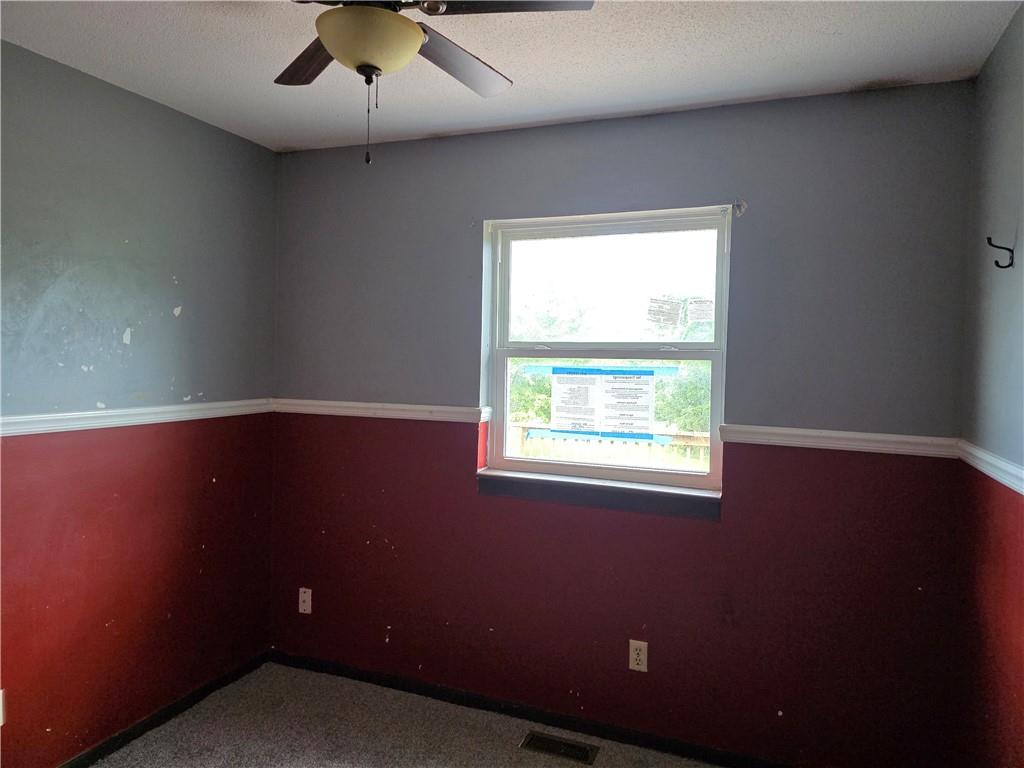 1421 S 6th Street Property Photo 3