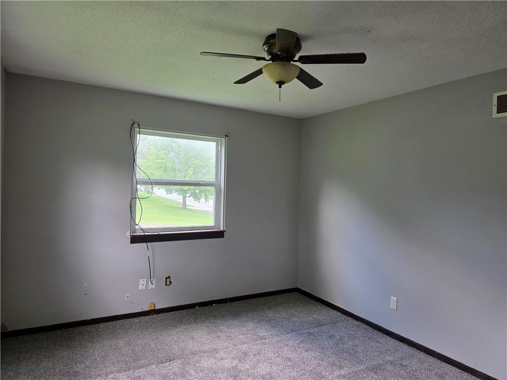 1421 S 6th Street Property Photo 7