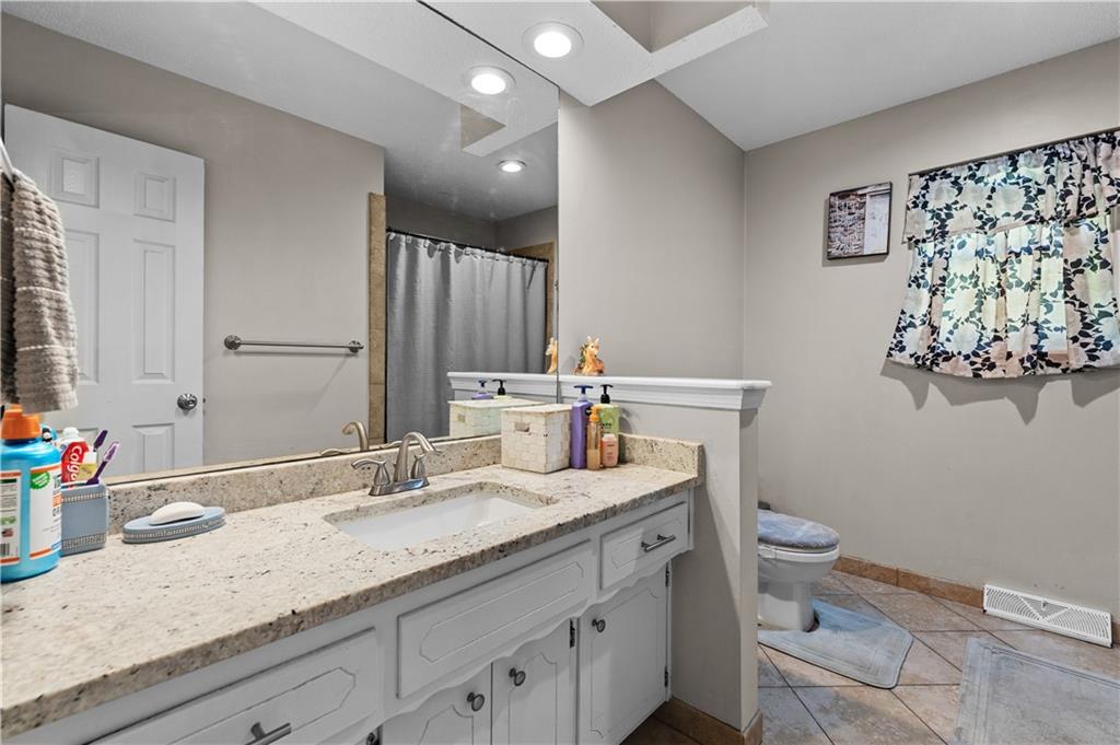 7732 Westgate Drive Property Photo 15