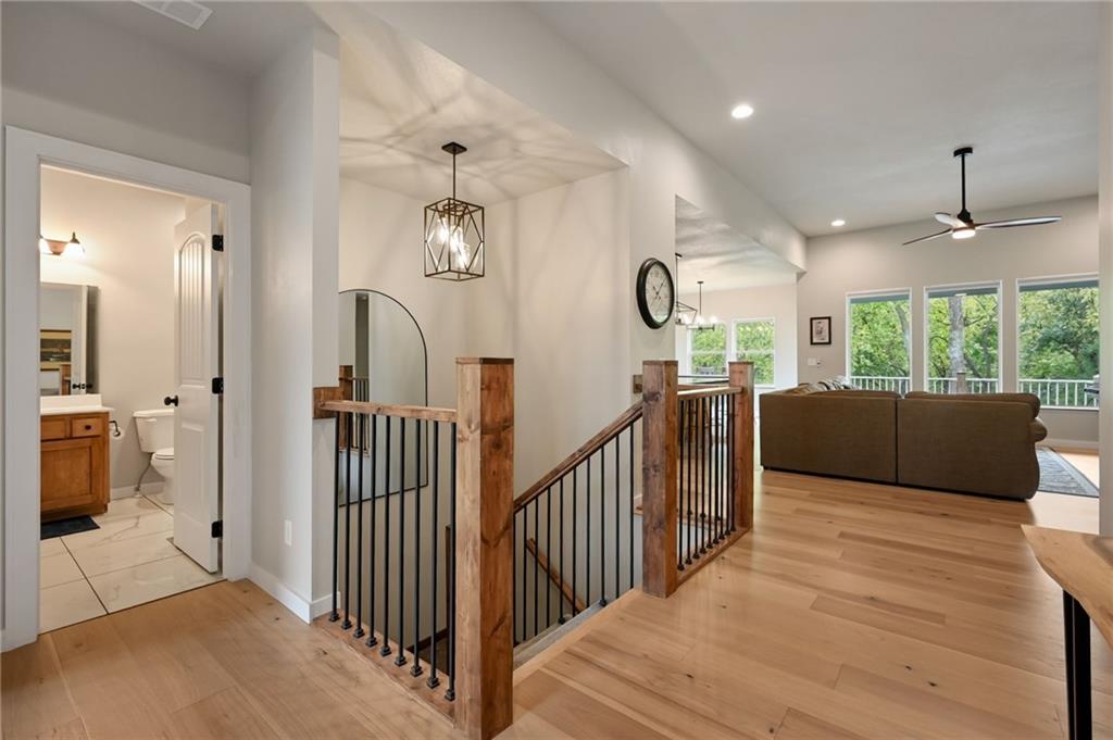 801 Colonial Drive Property Photo 2