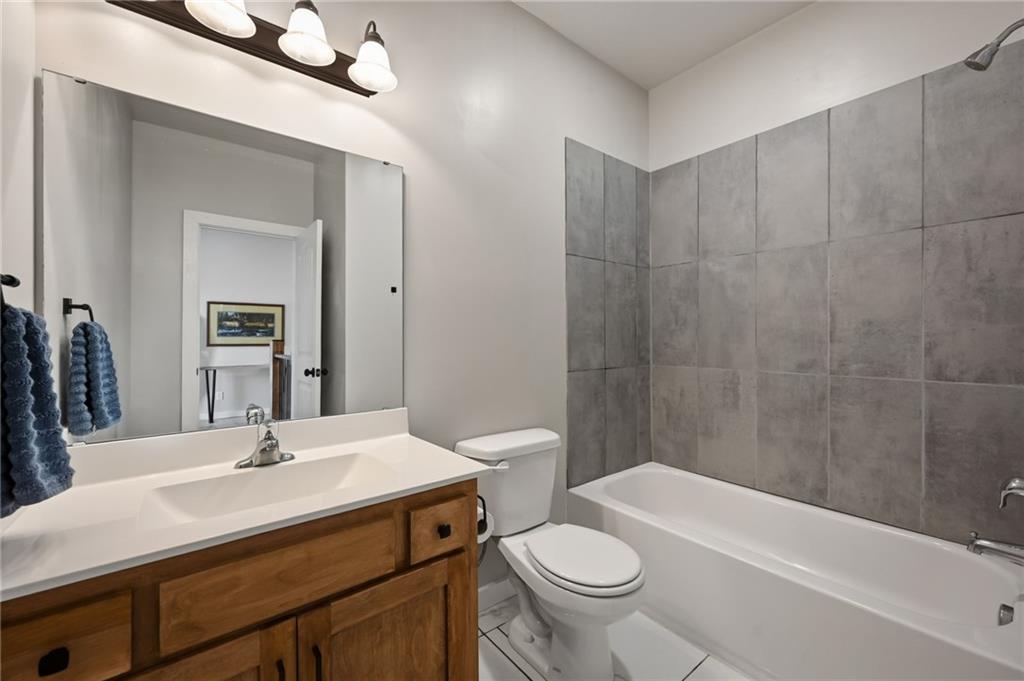 801 Colonial Drive Property Photo 16