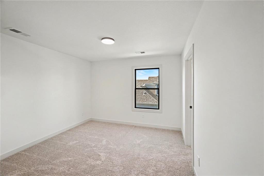 3024 Ne 102nd Street Property Photo 15