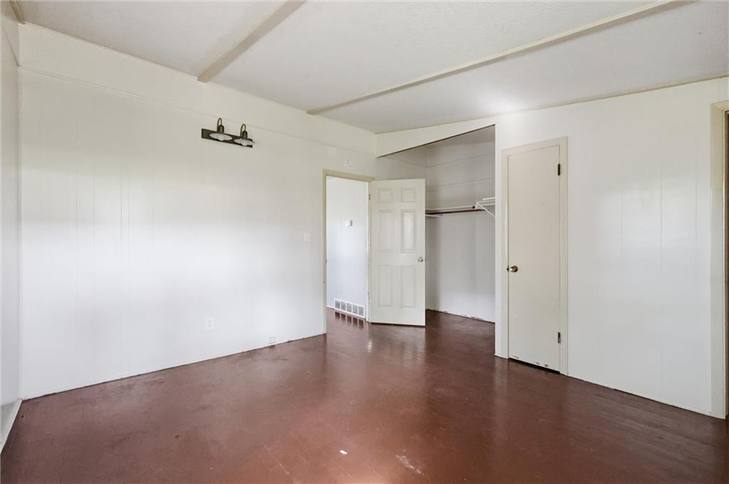 10819 E Westport Road Property Photo 13