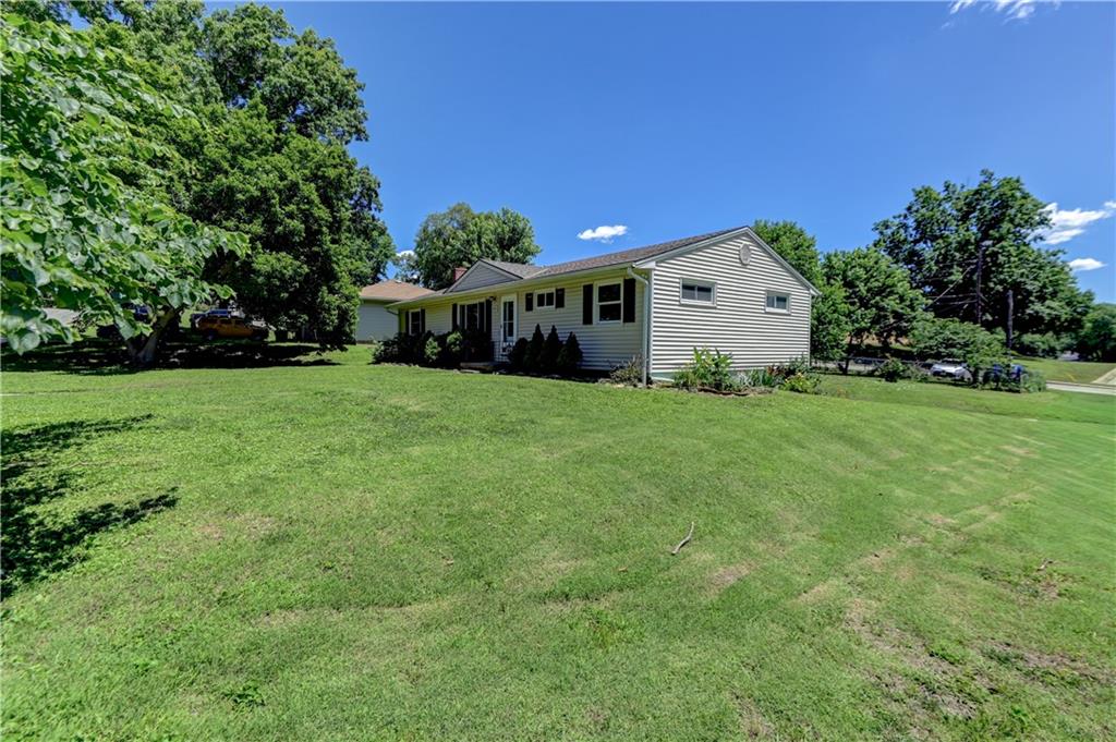 2111 N 33rd Street Property Photo 4