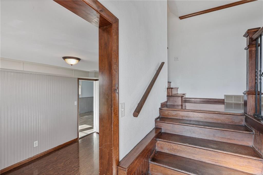 1143 227th Street Property Photo 6