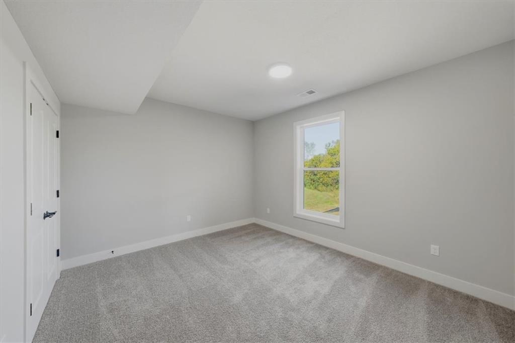 22194 W 116th Terrace Property Photo 23
