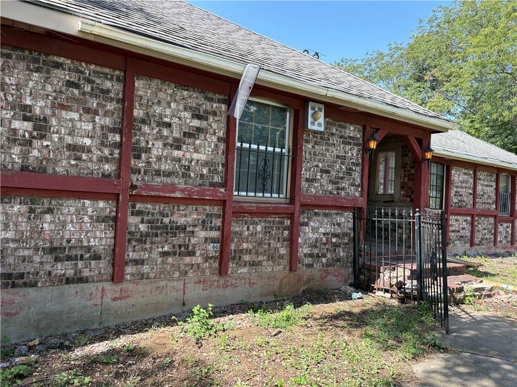 6940 Renner Road Property Photo 3