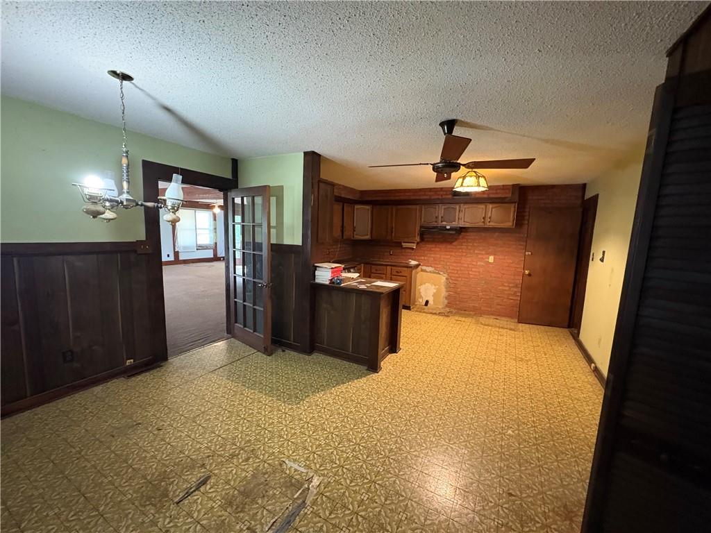 6940 Renner Road Property Photo 10
