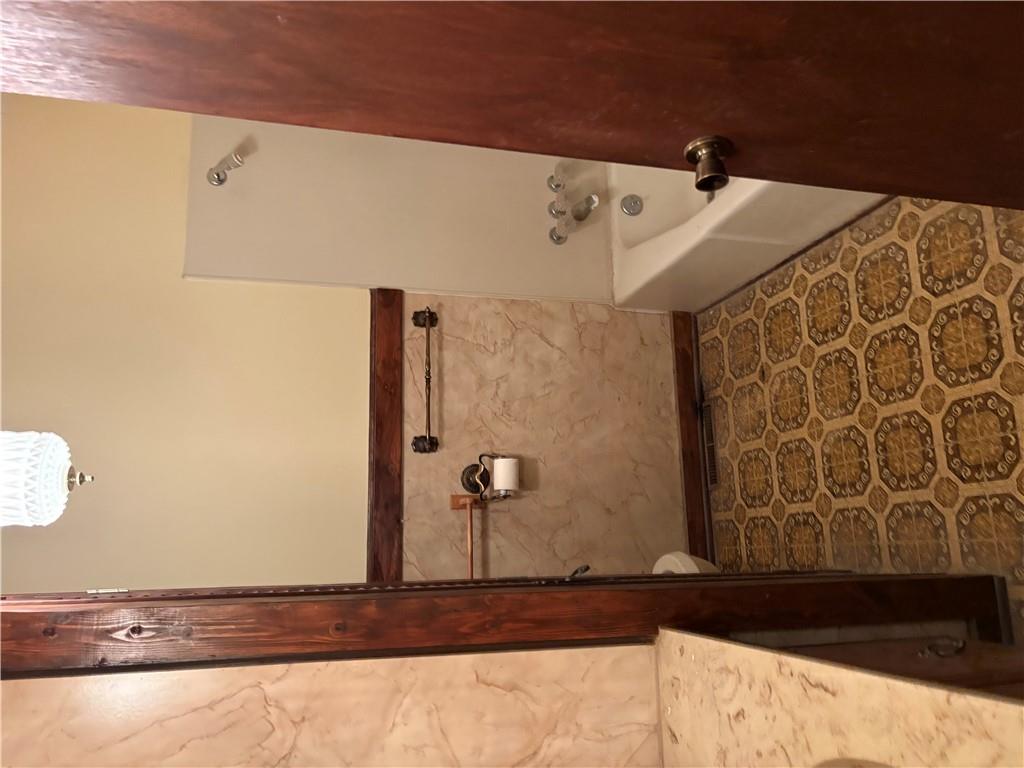 6940 Renner Road Property Photo 17