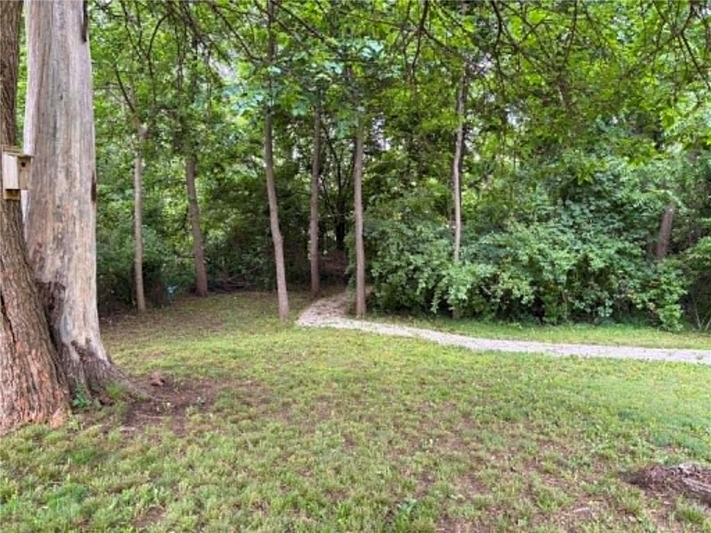 1600 Dogwood Road Property Photo 8