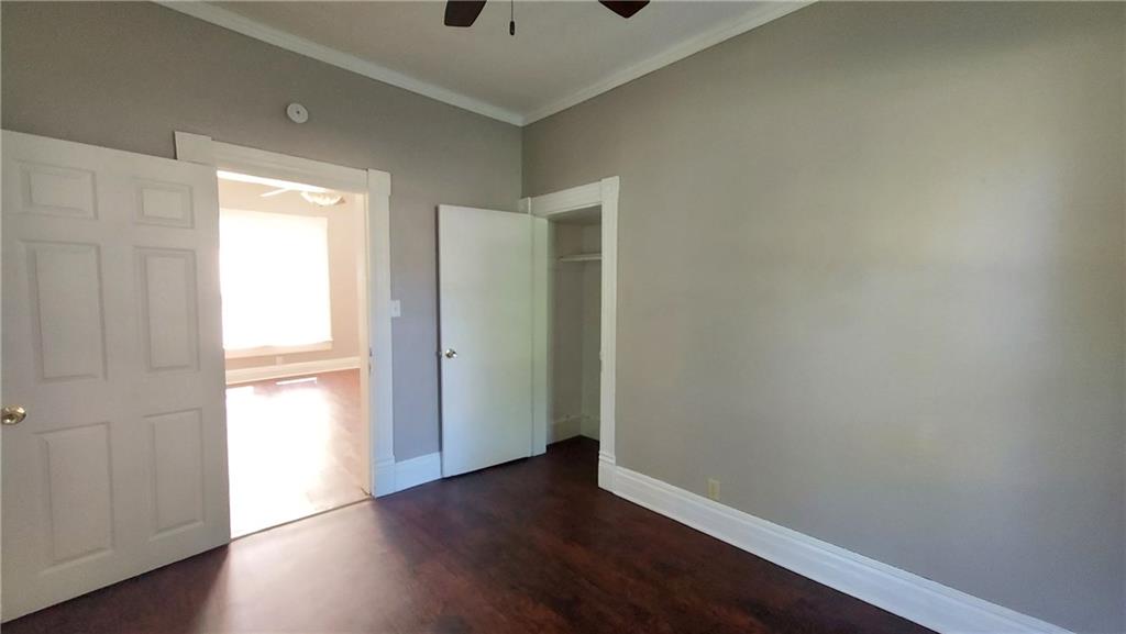 801 W 1st Street Property Photo 16