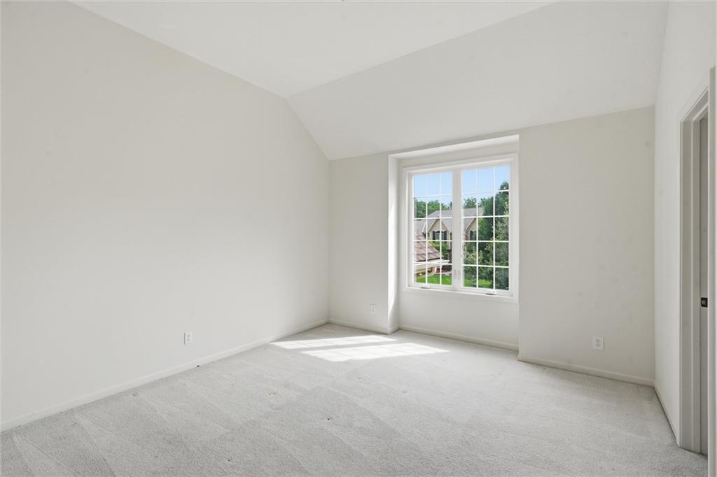10903 W 163rd Terrace Property Photo 25