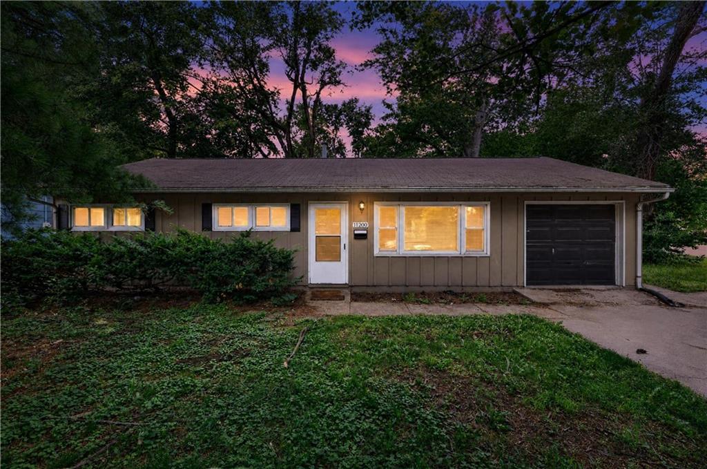11200 Bristol Terrace Property Photo 3