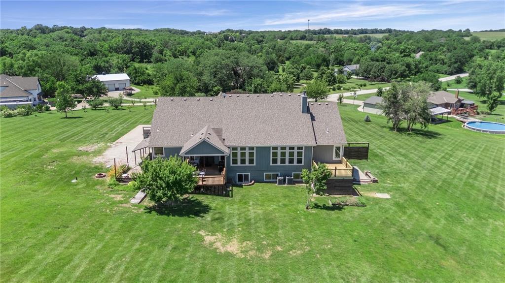 28265 Overbrook Road Property Photo 64