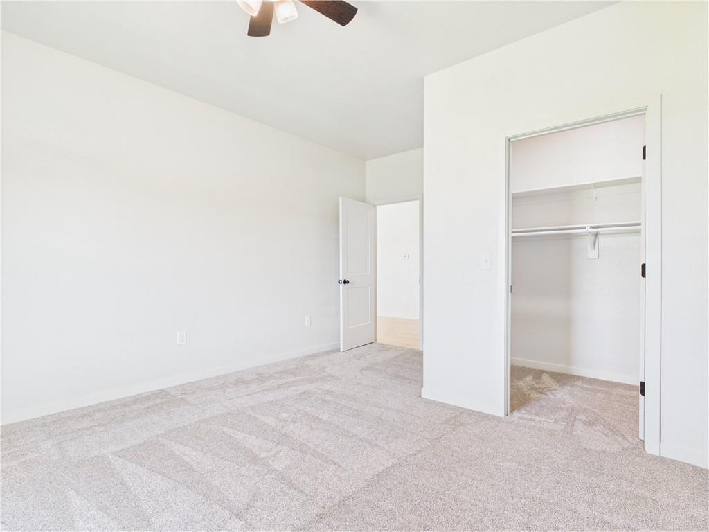 125 Nw 171 Road Property Photo 27