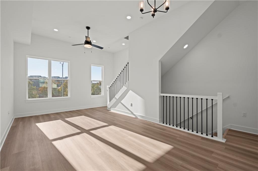 459 Sw Longview Boulevard Property Photo 4
