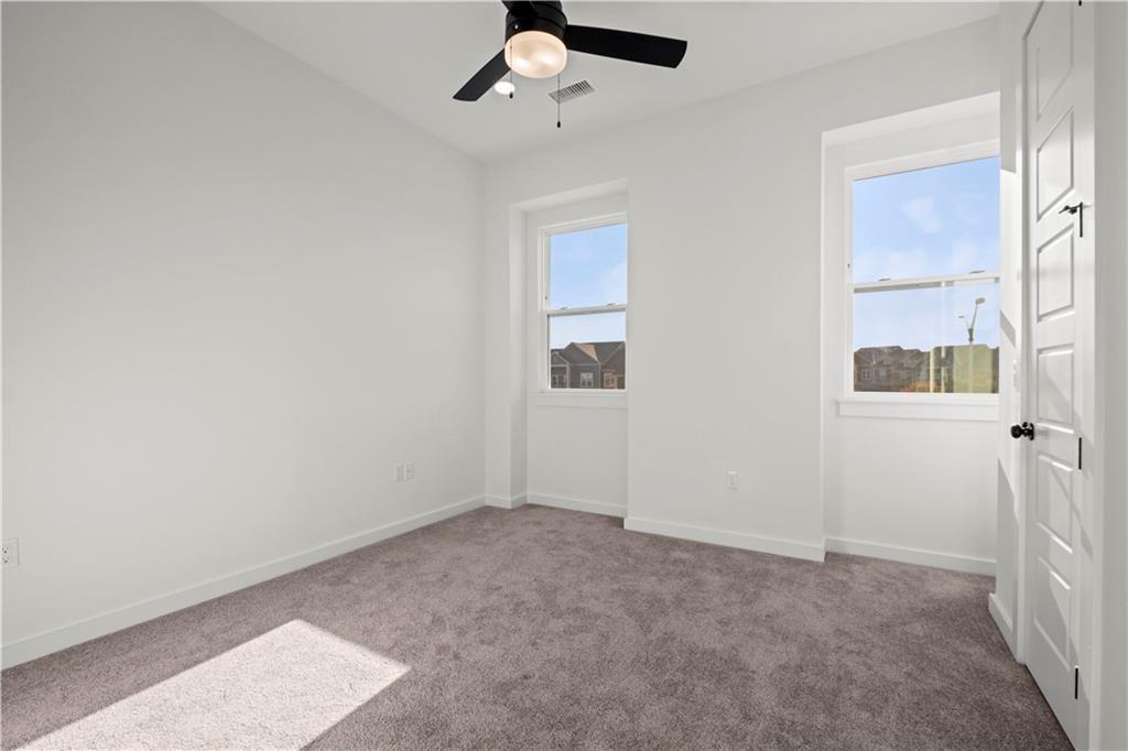 459 Sw Longview Boulevard Property Photo 15
