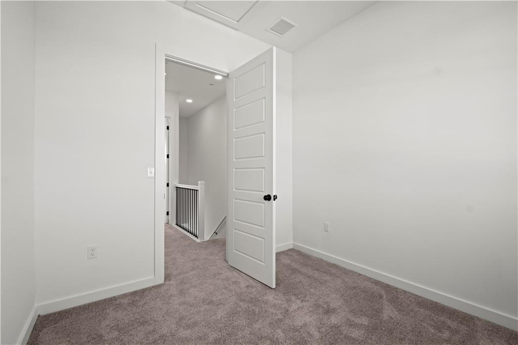 459 Sw Longview Boulevard Property Photo 20