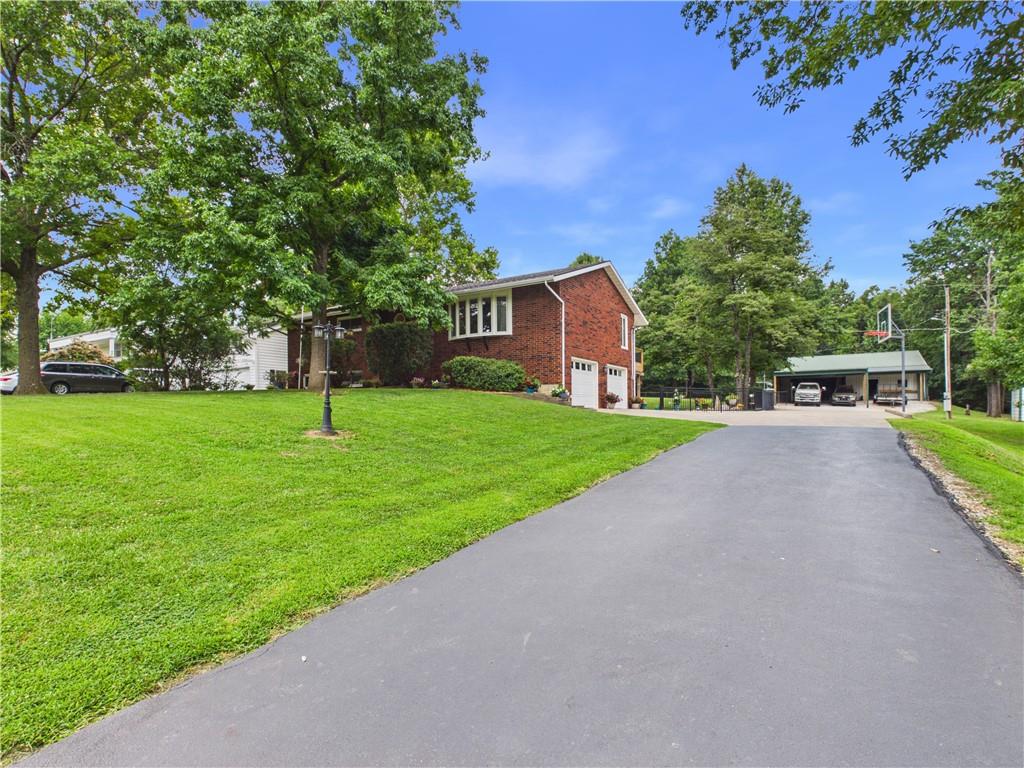 21 Se 215 Road Property Photo 3