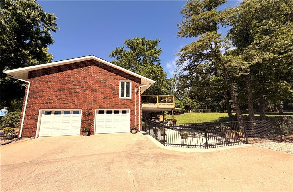 21 Se 215 Road Property Photo 6