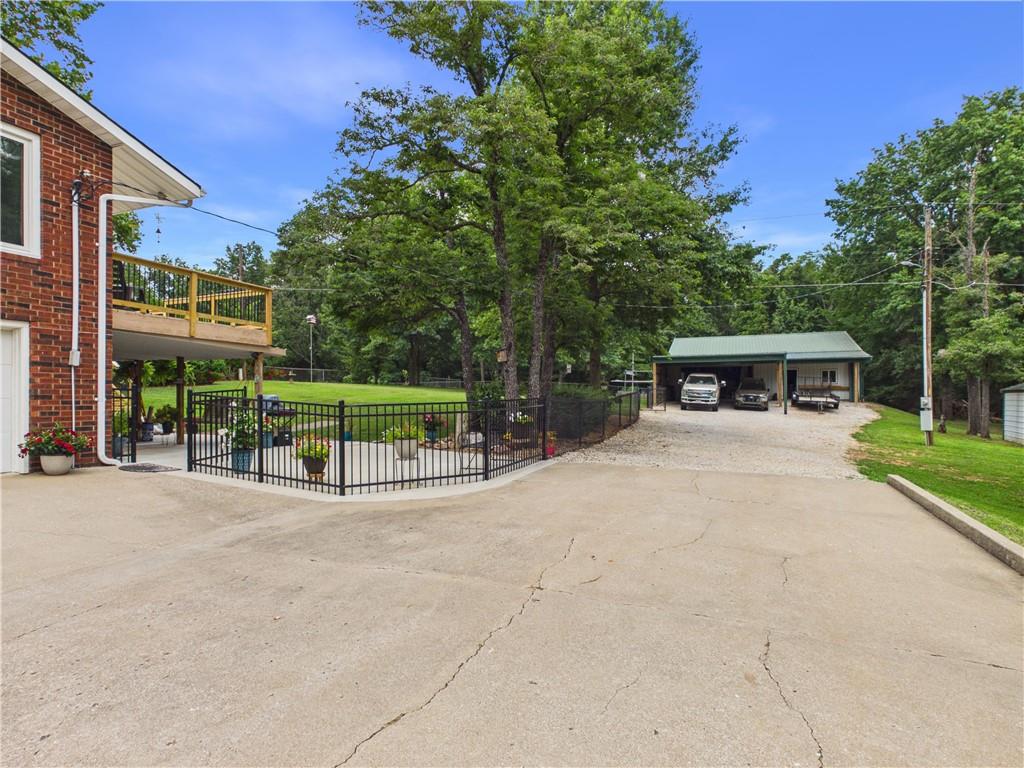 21 Se 215 Road Property Photo 18