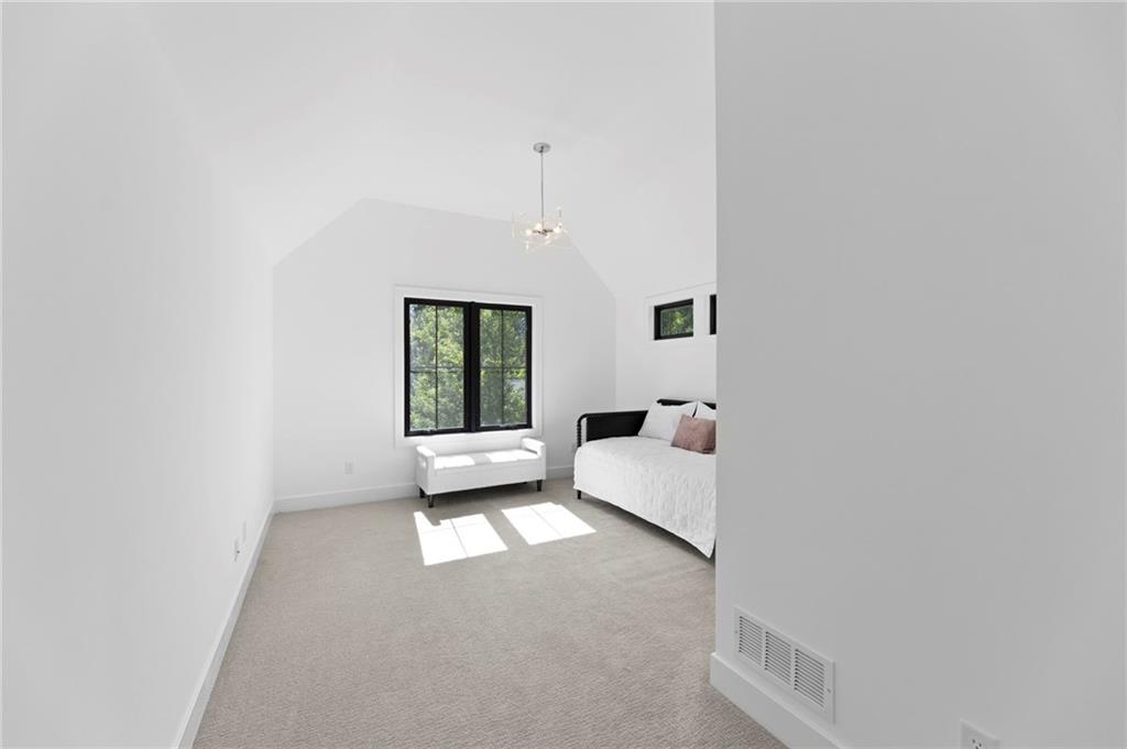 7942 Reinhardt Lane Property Photo 23