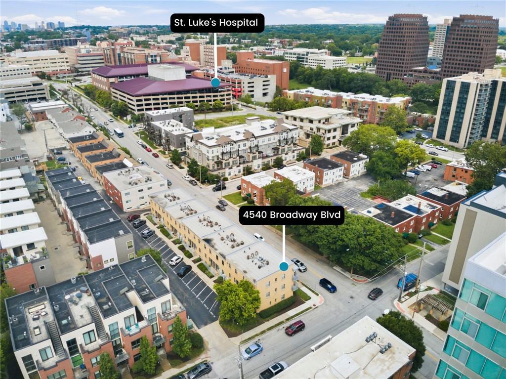 4540 Broadway Avenue Property Photo 45