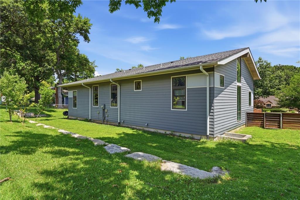 10308 Wenonga Lane Property Photo 43