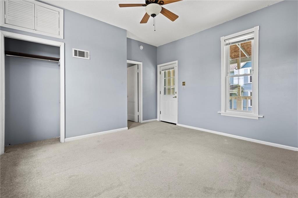1000 S Broadway Street Property Photo 25