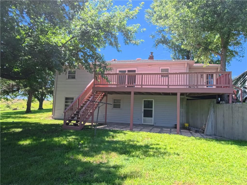 579 Hamilton Road Property Photo 3