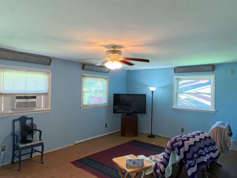 579 Hamilton Road Property Photo 10