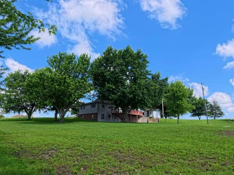 579 Hamilton Road Property Photo 24