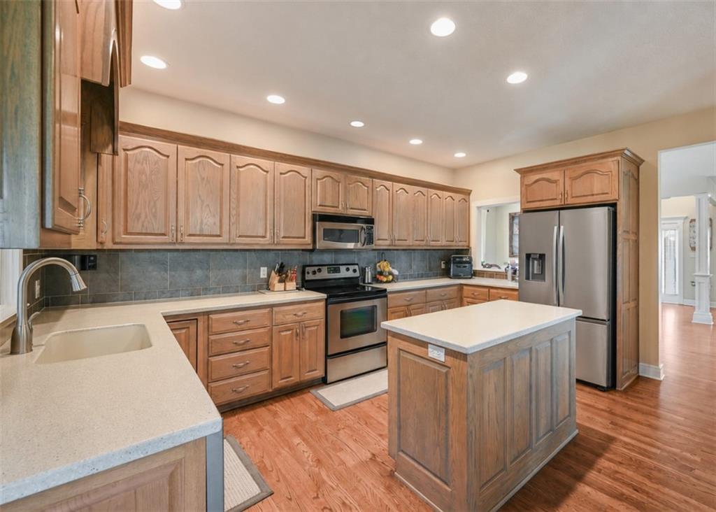 903 N 1464 Road Property Photo 14
