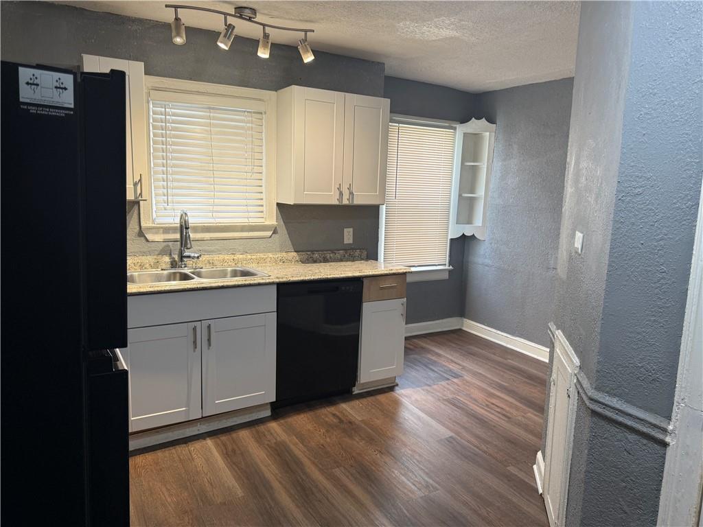 4245 Paseo Boulevard Property Photo 6
