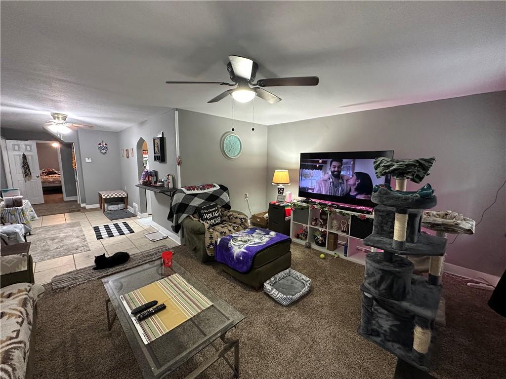 808 S Willis Avenue Property Photo 14