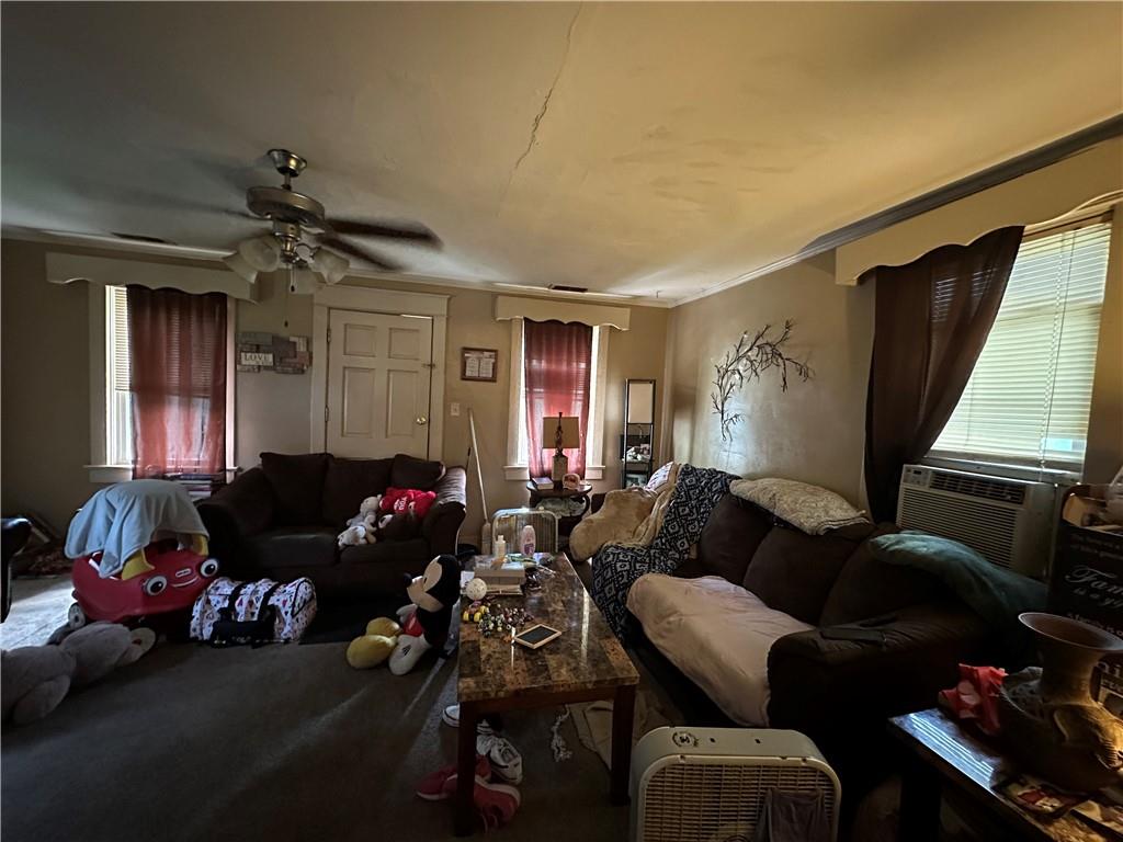 808 S Willis Avenue Property Photo 17