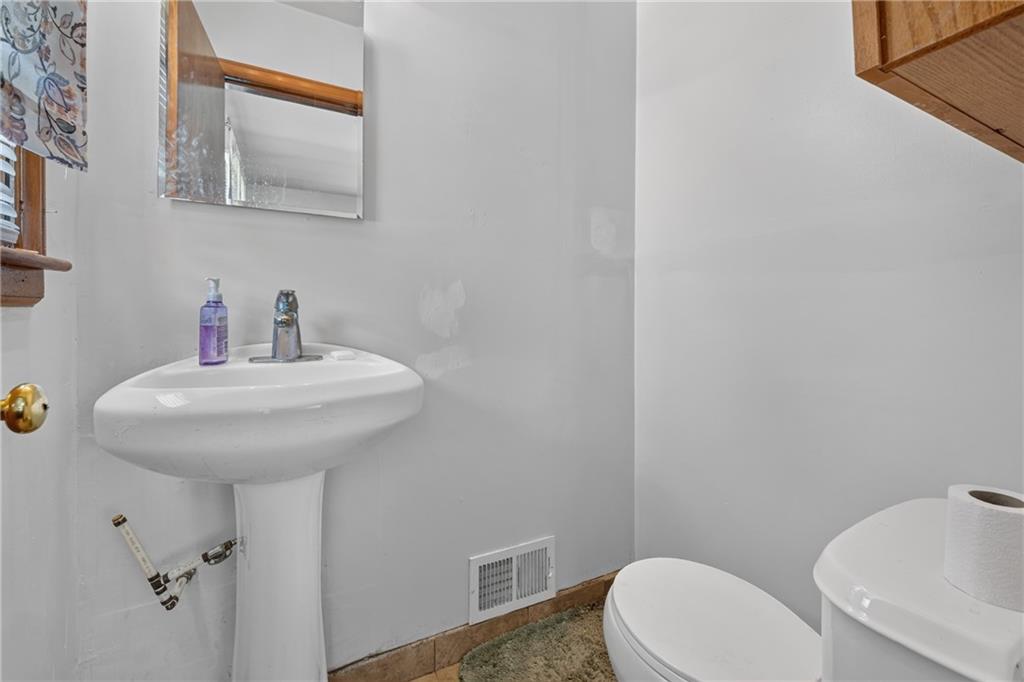 1601 N 81st Terrace Property Photo 13