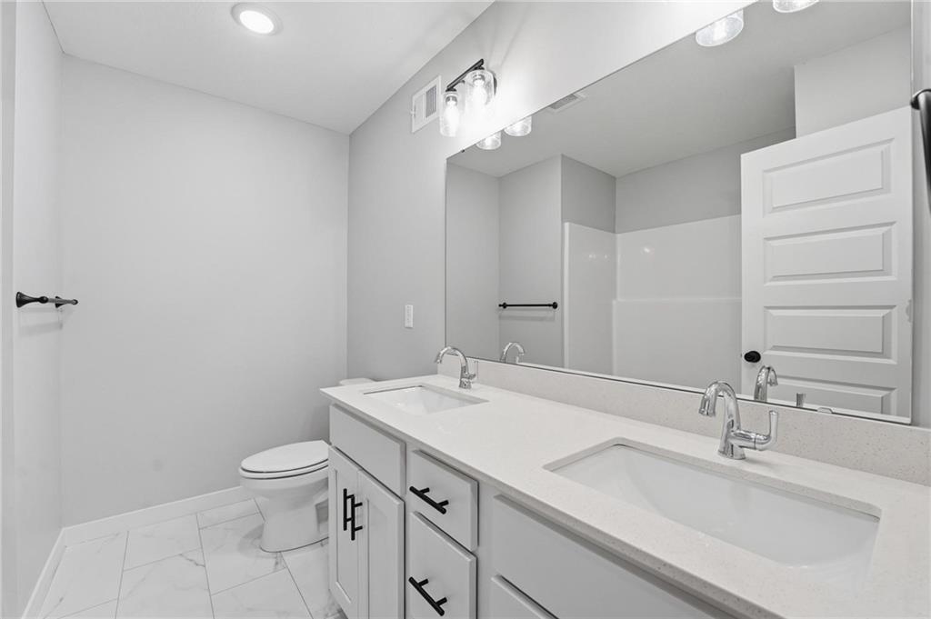 707 Glenn Circle Property Photo 33