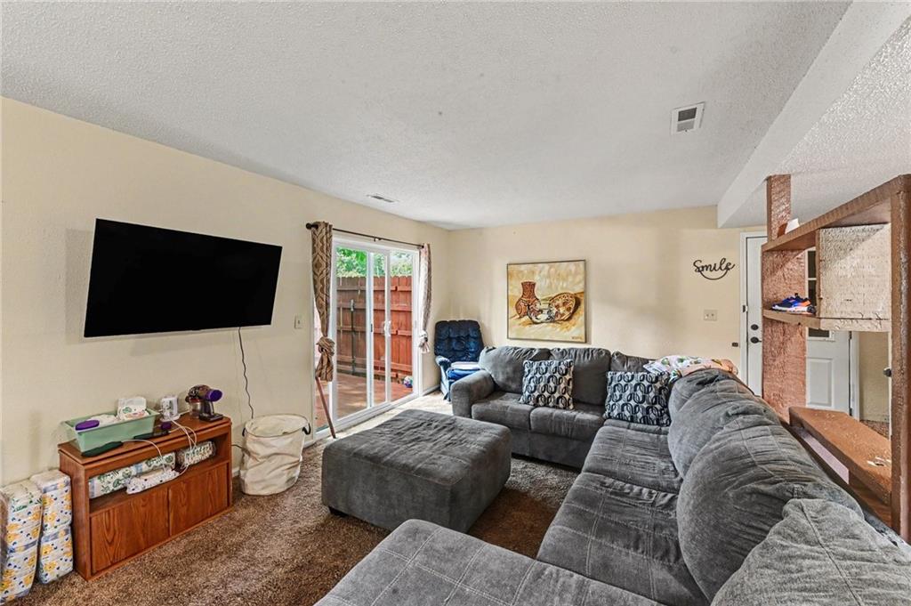 3729 Brush Creek Drive Property Photo 6