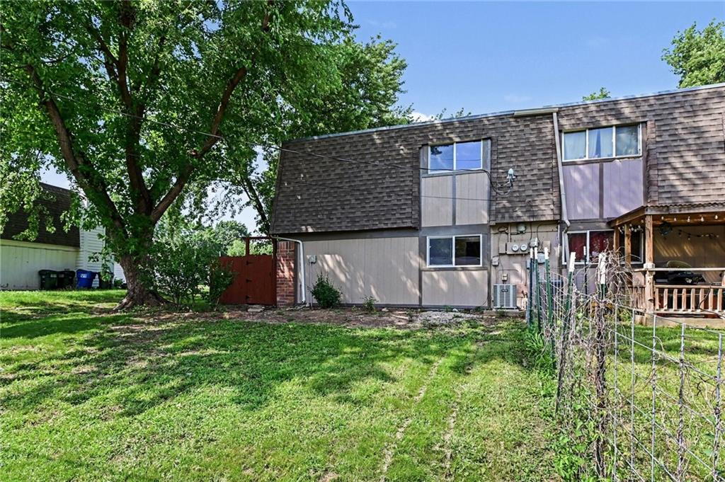 3729 Brush Creek Drive Property Photo 21