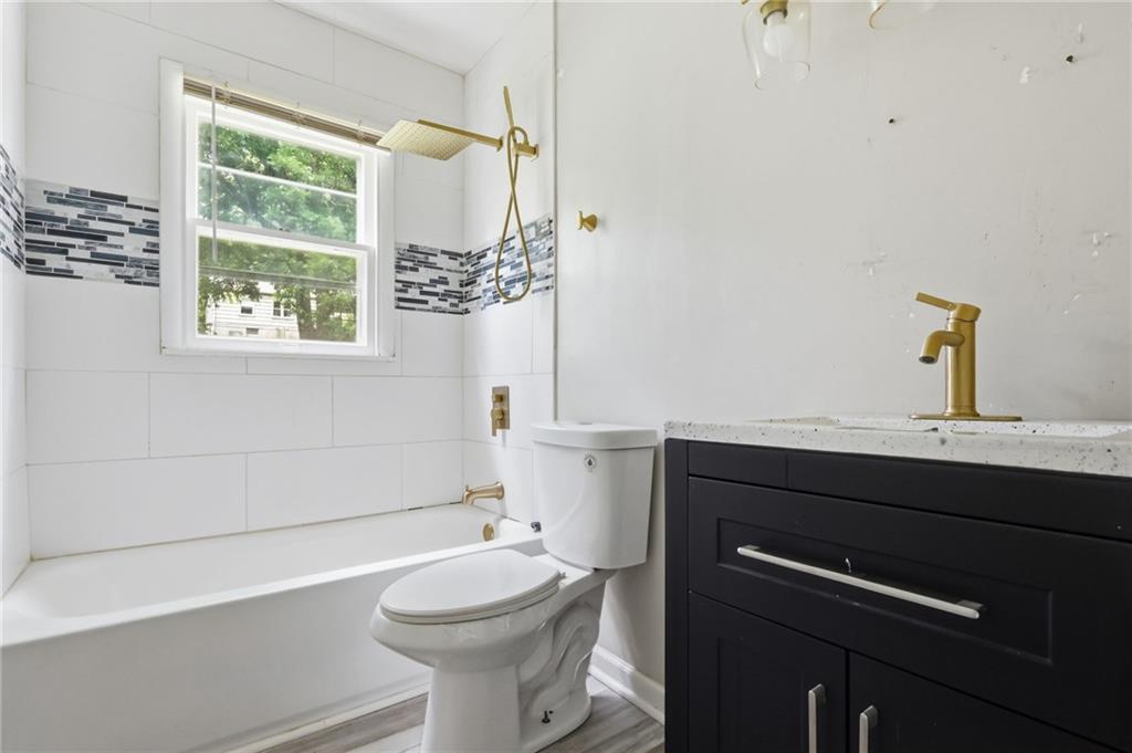 2402 N Liberty Street Property Photo 24