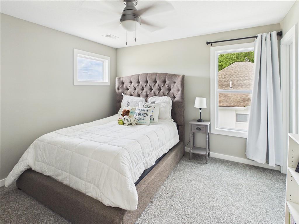 1250 Rich Boulevard Property Photo 29