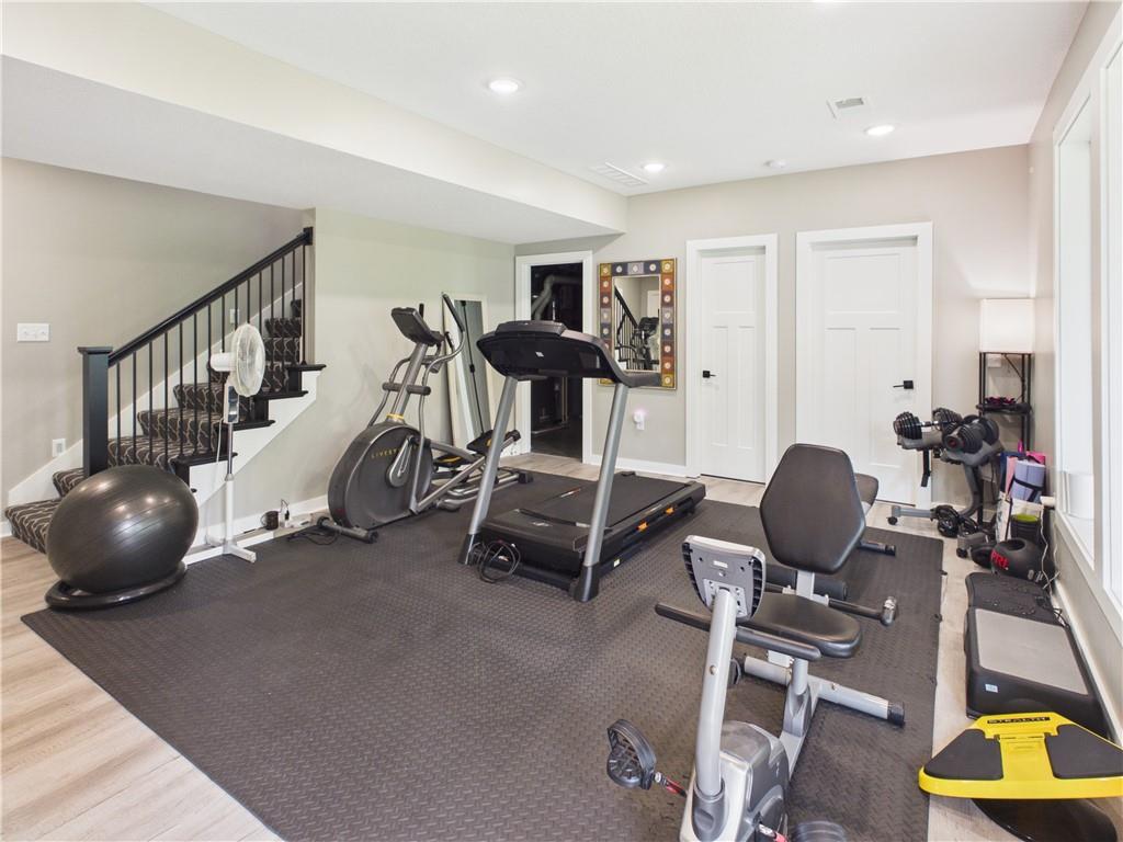 1250 Rich Boulevard Property Photo 33