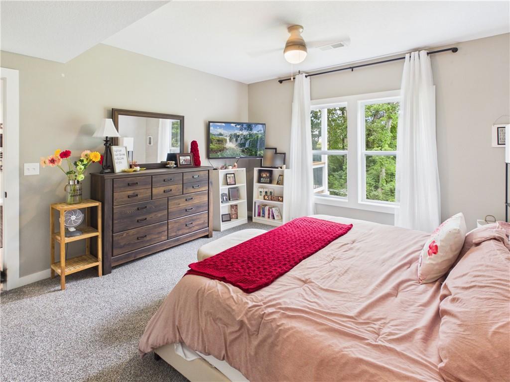 1250 Rich Boulevard Property Photo 38