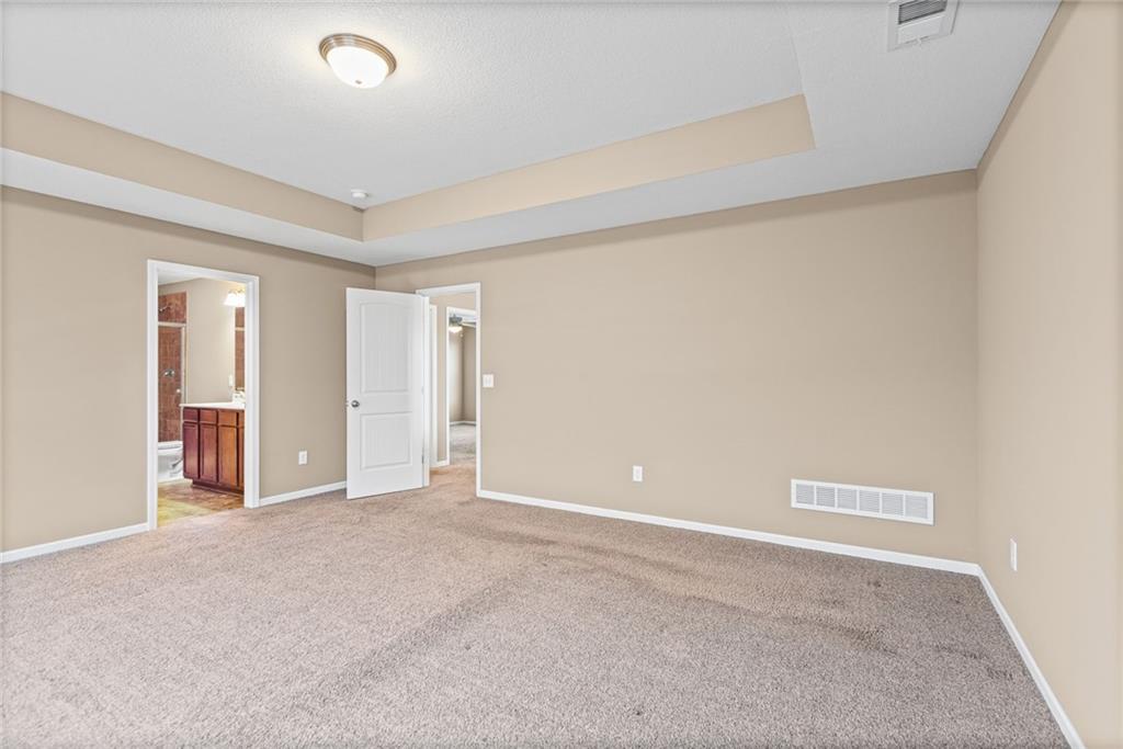 432 E Pawnee Lane Property Photo 13