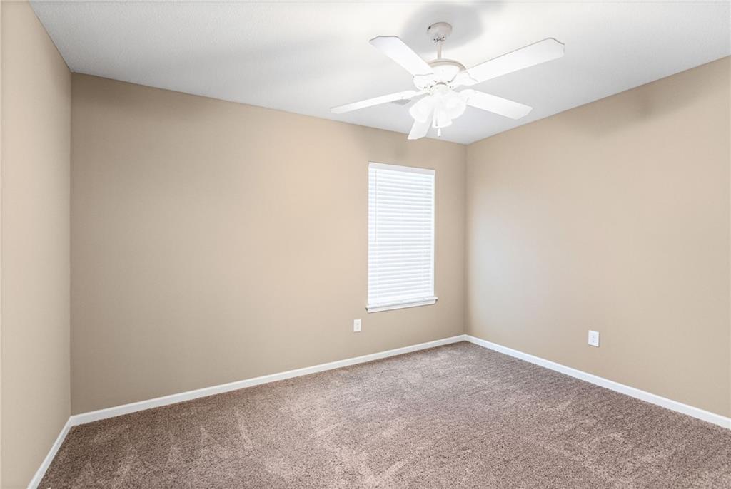432 E Pawnee Lane Property Photo 17