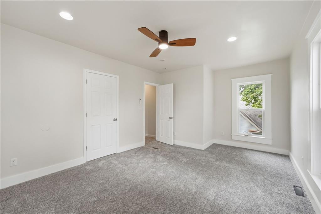 200 N 16th Street Property Photo 22