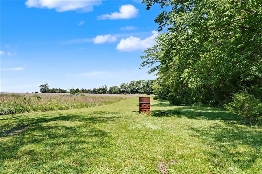 17846 270th Road Property Photo 31